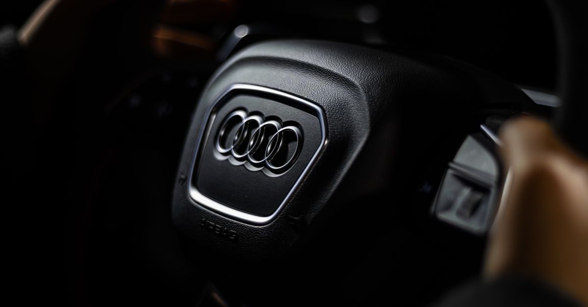 Audi car key fob — Riverside Drive Locksmith NYC Corp