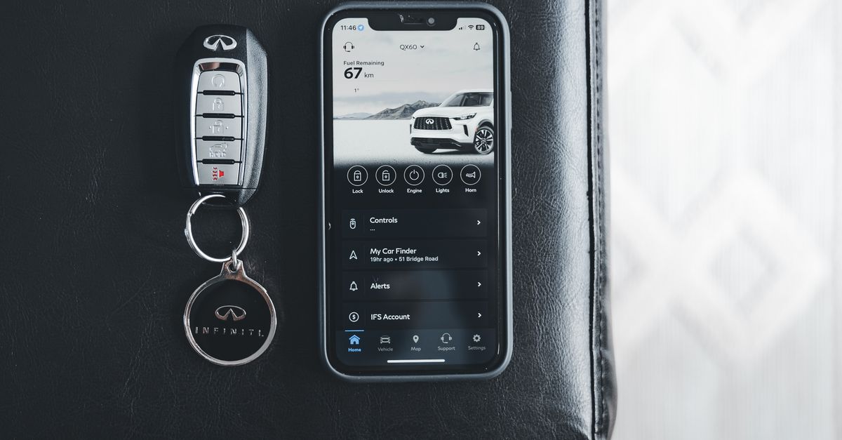 Nissan car key fob — Riverside Drive Locksmith NYC Corp