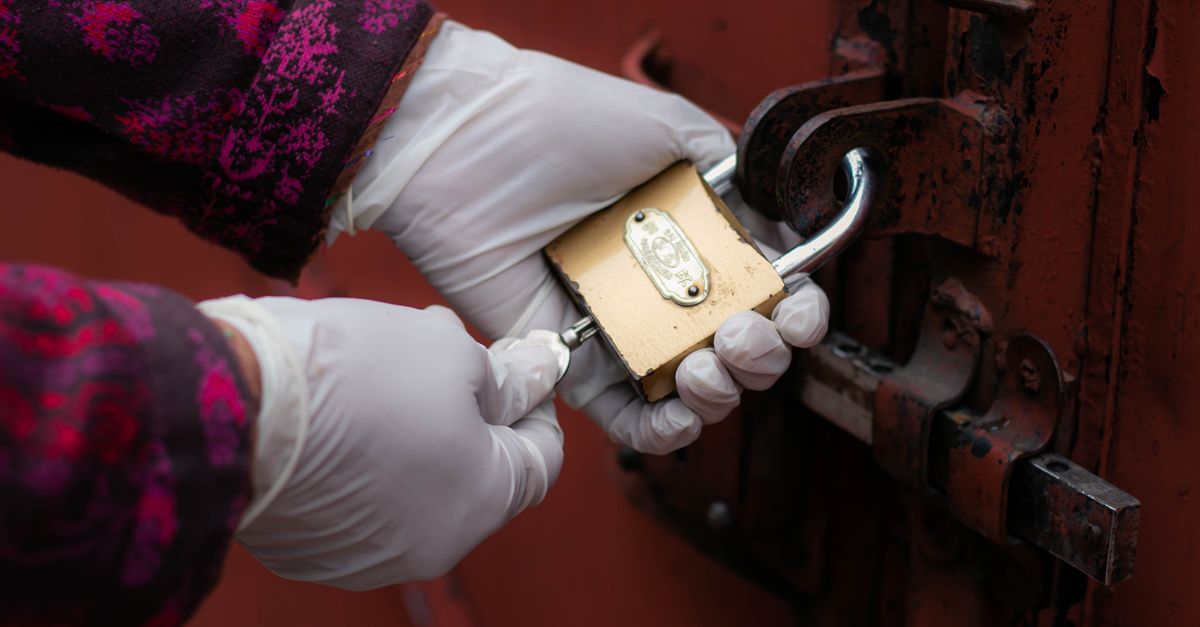 How to Find a Reputable Locksmith in NYC (and Avoid Scams) — Riverside Drive Locksmith NYC Corp