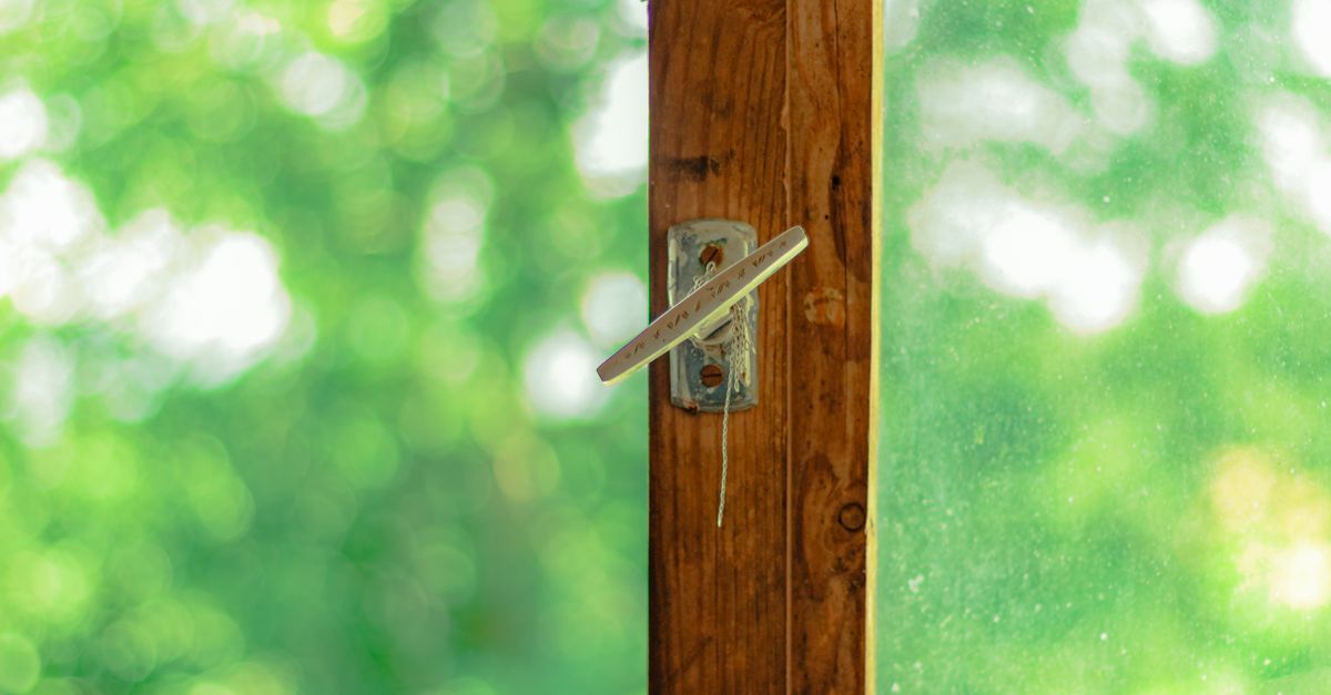 Window Lock Repair — Riverside Drive Locksmith NYC Corp
