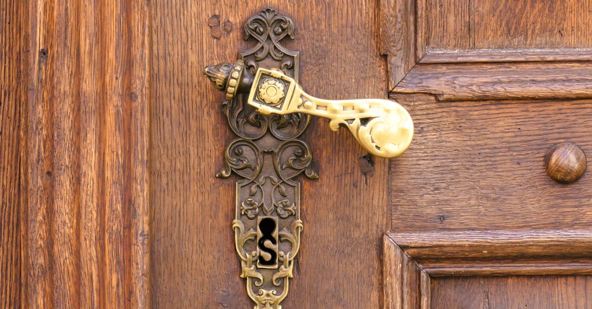 What Is a Mortise Lock and Why Do NYC Apartments Have Them? — Riverside Drive Locksmith NYC Corp