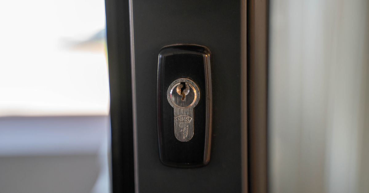 locksmith tools keys — Riverside Drive Locksmith NYC Corp