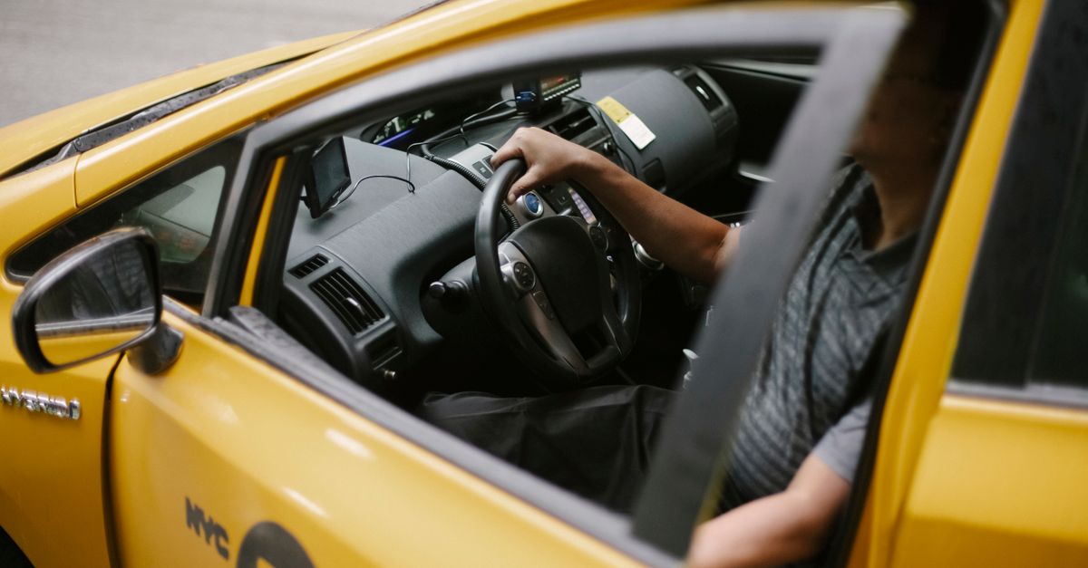 24 Hour Car Lockout Service Across Every New York Neighborhood — Riverside Drive Locksmith NYC Corp
