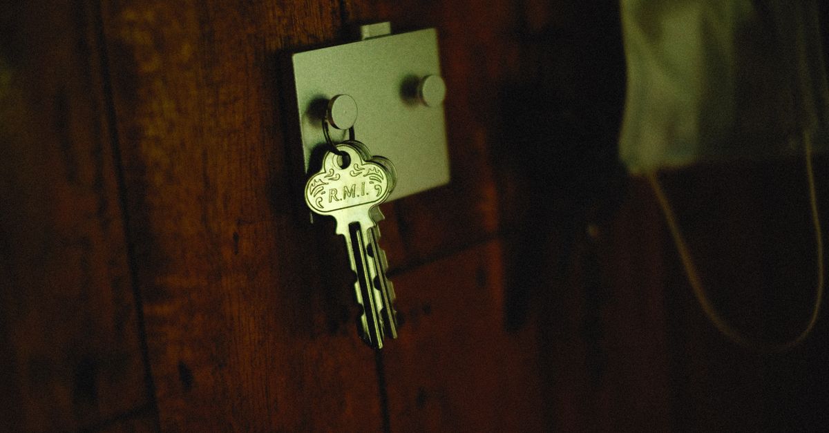 How Master Key System Setup Works for NYC Multi-Tenant Buildings — Riverside Drive Locksmith NYC Corp