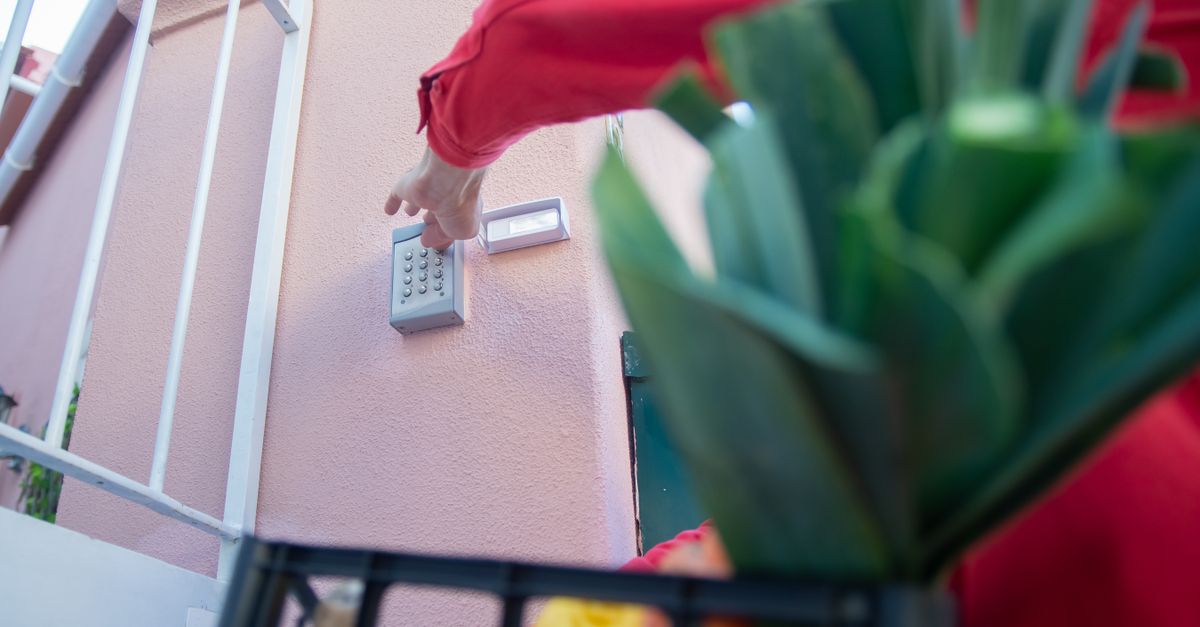 Keyless entry and smart lock installation that works for renters — Riverside Drive Locksmith NYC Corp