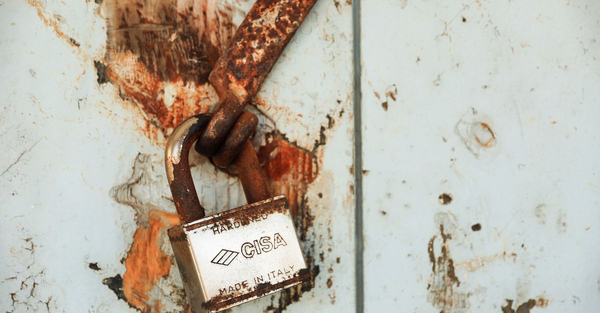Signs Your Door Knob Lock Needs Replacement, Not Just a Repair — Riverside Drive Locksmith NYC Corp